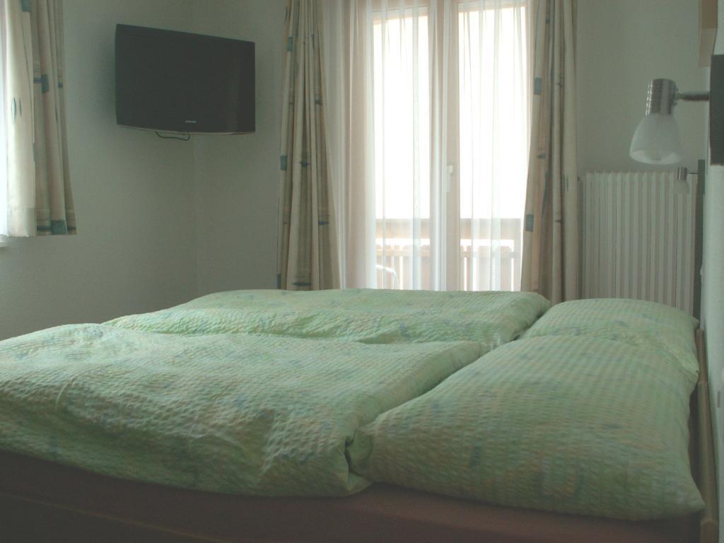 Haus Holiday サース フェー 部屋 写真
